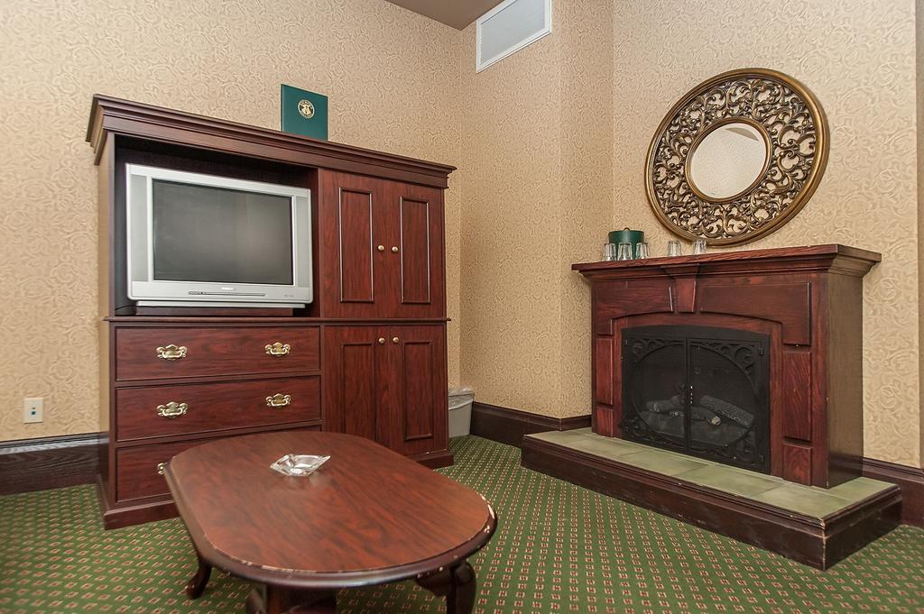 Hickok'S Hotel And Gaming Deadwood Δωμάτιο φωτογραφία