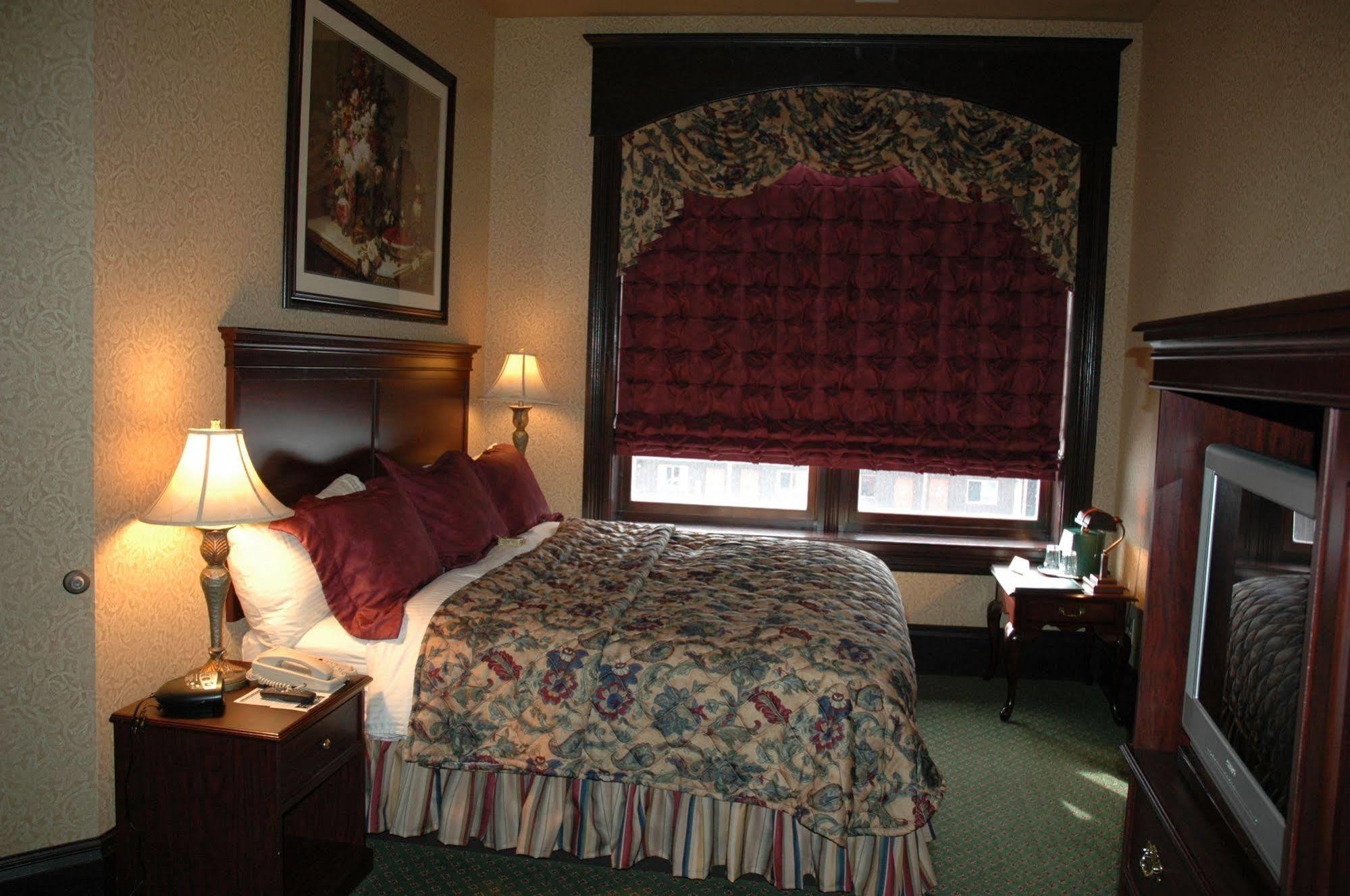 Hickok'S Hotel And Gaming Deadwood Εξωτερικό φωτογραφία